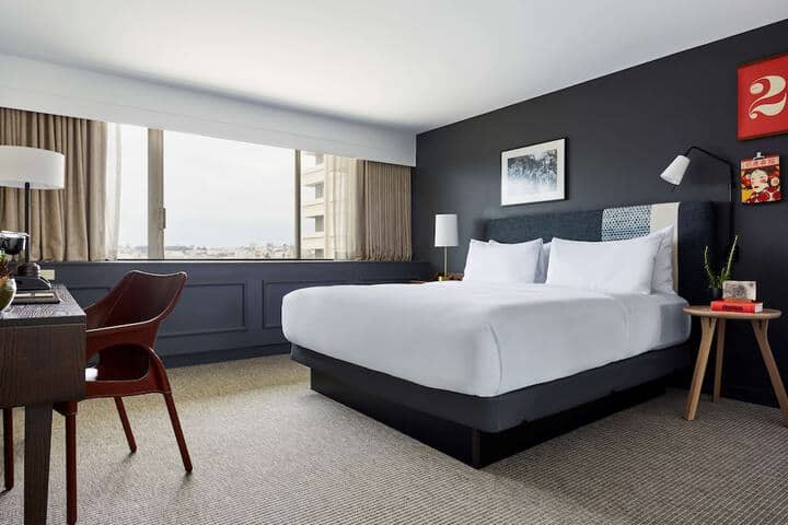 Room 35 of 70